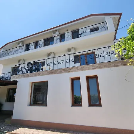 Vendégház Casa Tuia By Eforooms - Liniste Si Primitoare Aproape De Plaja *