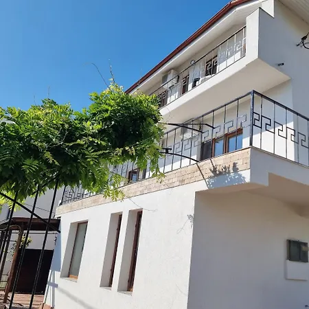 Vendégház Casa Tuia By Eforooms - Liniste Si Primitoare Aproape De Plaja