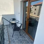 Gasthuis Casa Tuia By Eforooms - Liniste Si Primitoare Aproape De Plaja