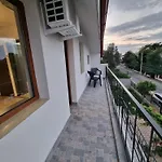 Casa Tuia By Eforooms - Liniste Si Primitoare Aproape De Plaja *