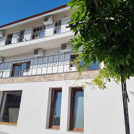 Casa Tuia By Eforooms - Liniste Si Primitoare *