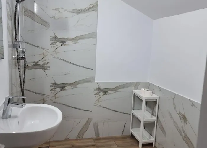 Casa Tuia By Eforooms - Liniste Si Primitoare Aproape De Plaja ゲストハウス エフォリエ・ノルド