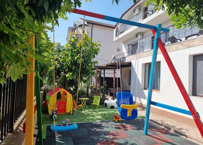 ゲストハウス Casa Tuia By Eforooms - Liniste Si Primitoare Aproape De Plaja